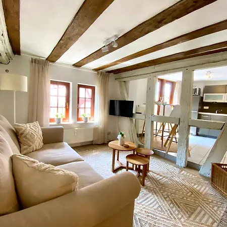 Apartmán Fachwerkzeit - Altstadt, Wlan, Klima, Parkplatz, Balkon, 2-4 Pers *