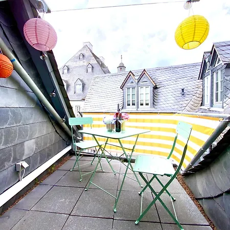 Apartmán Fachwerkzeit - Altstadt, Wlan, Klima, Parkplatz, Balkon, 2-4 Pers
