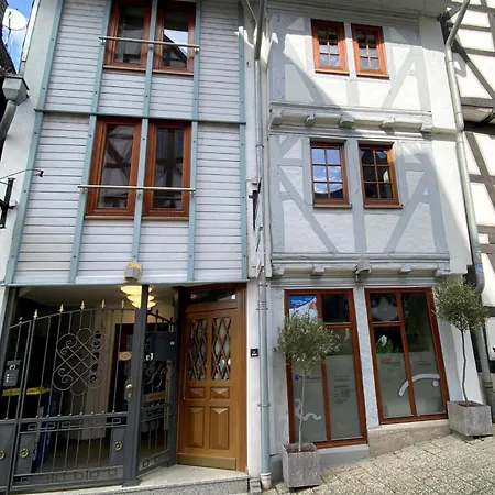 Apartmán Fachwerkzeit - Altstadt, Wlan, Klima, Parkplatz, Balkon, 2-4 Pers