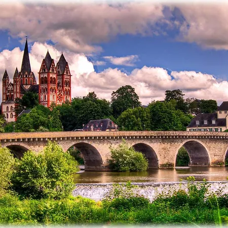 Apartmán Fachwerkzeit - Altstadt, Wlan, Klima, Parkplatz, Balkon, 2-4 Pers Limburg an der Lahn